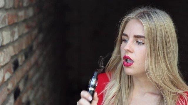 e-cigarette realities and top 5 ways that e-cigarettes affect mental health every user should know