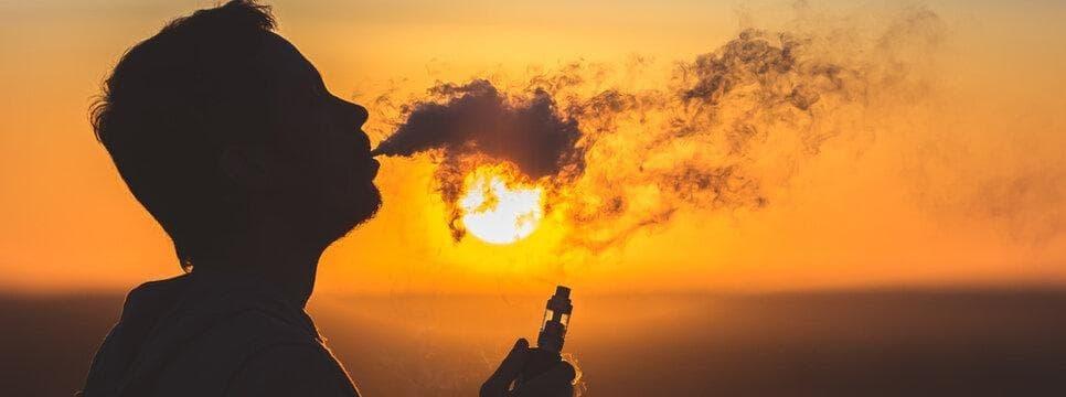 IBvape E-cigarete travel rules and are e cigarettes allowed in hand luggage explained with practical in-flight packing tips