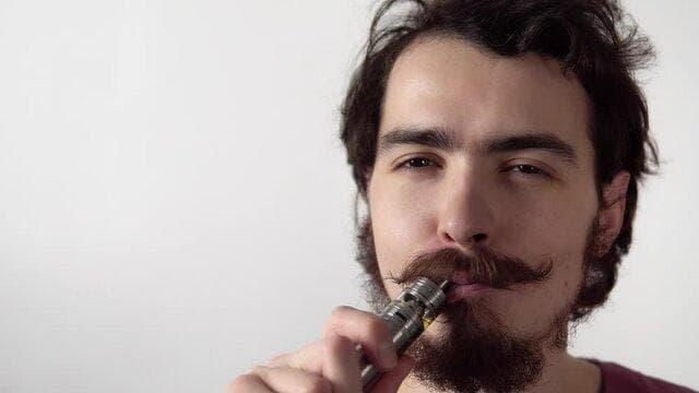 Jednorazowy e-papierosy and who invented e-cigarettes explained for beginners and savvy vapers